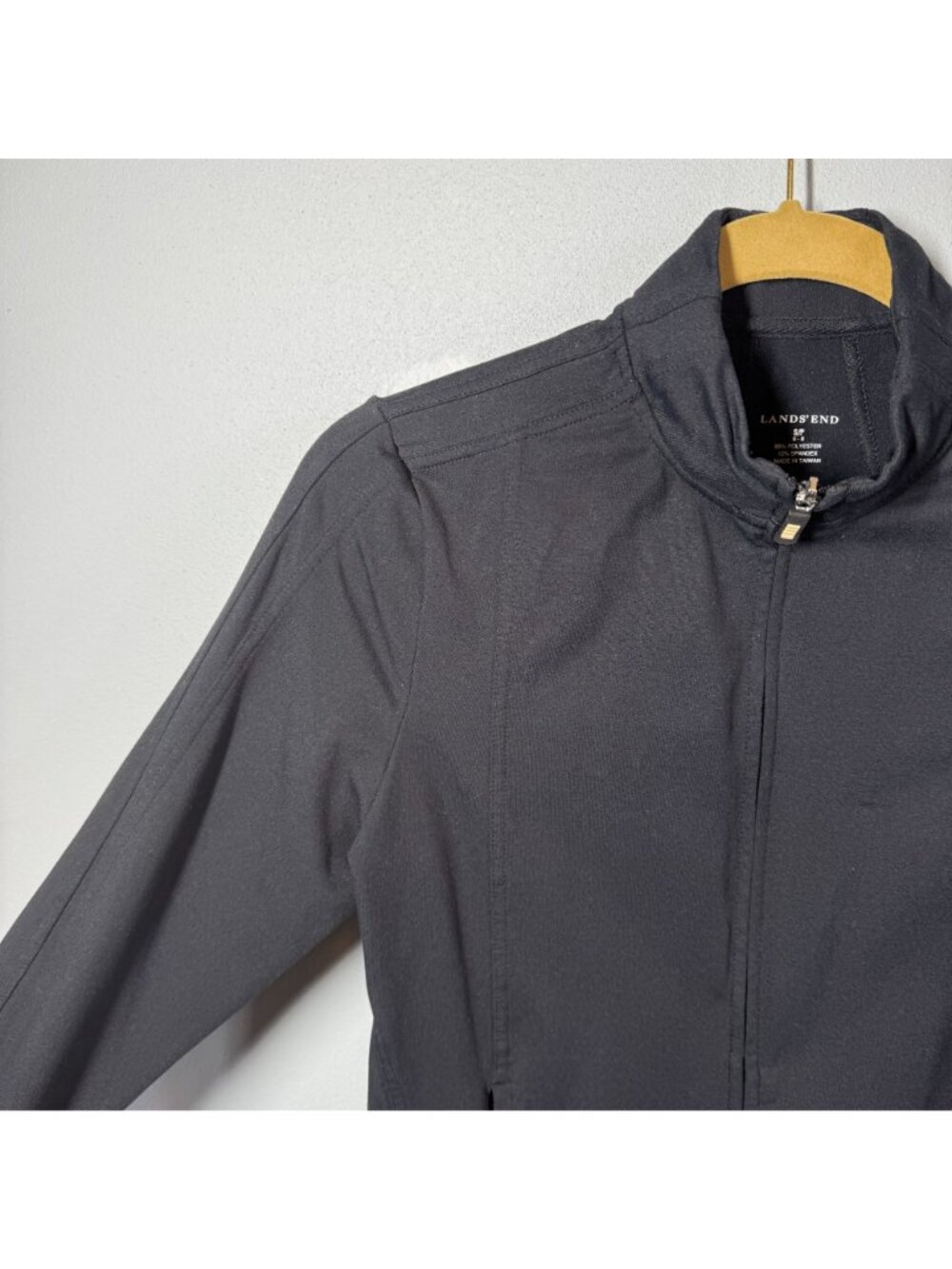 Lands' End Womens Small Black Full Zip Athletic Jacket Lightweight Soft Shell - Picture 6 of 14